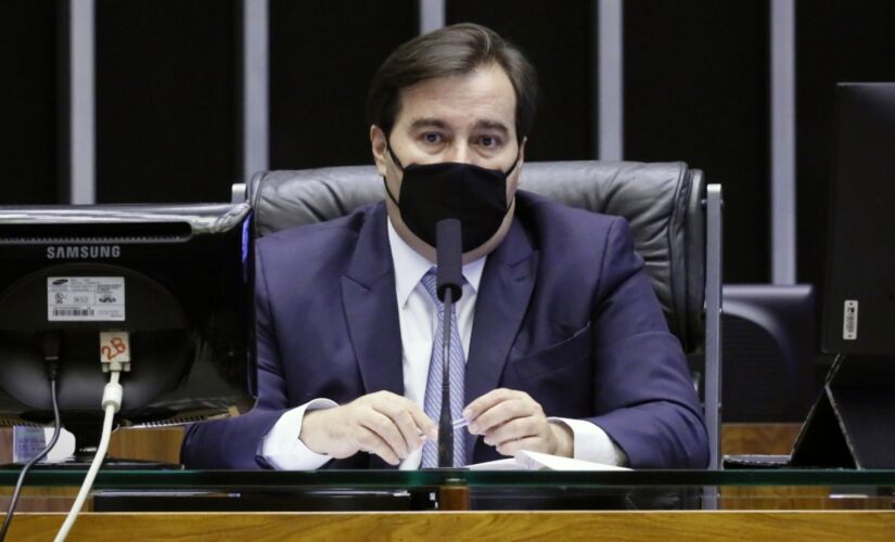 Presidente da Câmara, Rodrigo Maia (DEM - RJ) disse que pode pautar a matéria daqui a duas semanas