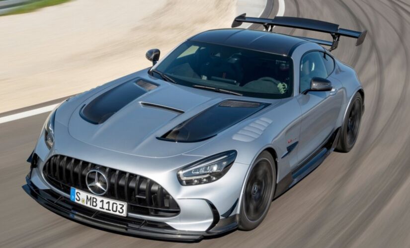 O GT Black Series, da Mercedes-Benz, tem detalhes em preto