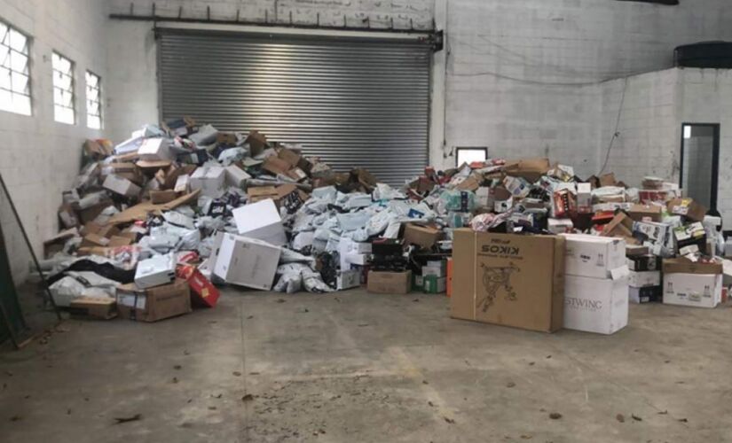 Carga roubada avaliada em mais de R$ 900 mil foi localizada em galpão no Jardim São Judas