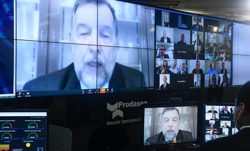 Sob relatoria do senador Flávio Arns, a PEC do Fundeb está prevista para ser votada nesta terça-feira
