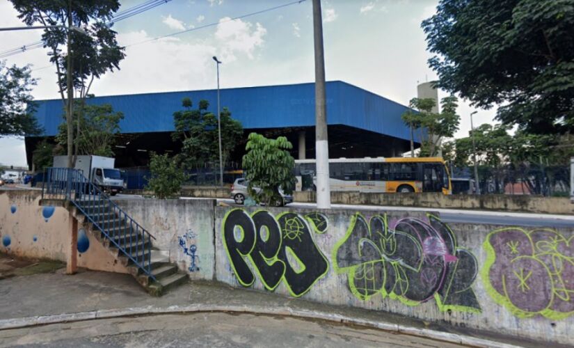 Terminal Metropolitano São Mateus, na zona leste de São Paulo; exposição itinerante segue até o dia 8 de setembro