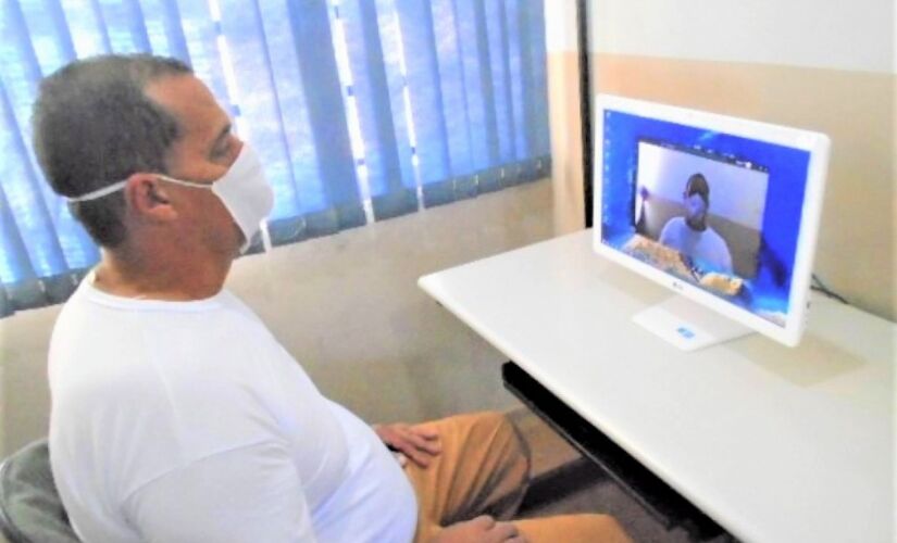 Na segunda etapa do projeto, que começou no dia 22 de julho, foi possível agendar as videochamadas por meio de um app