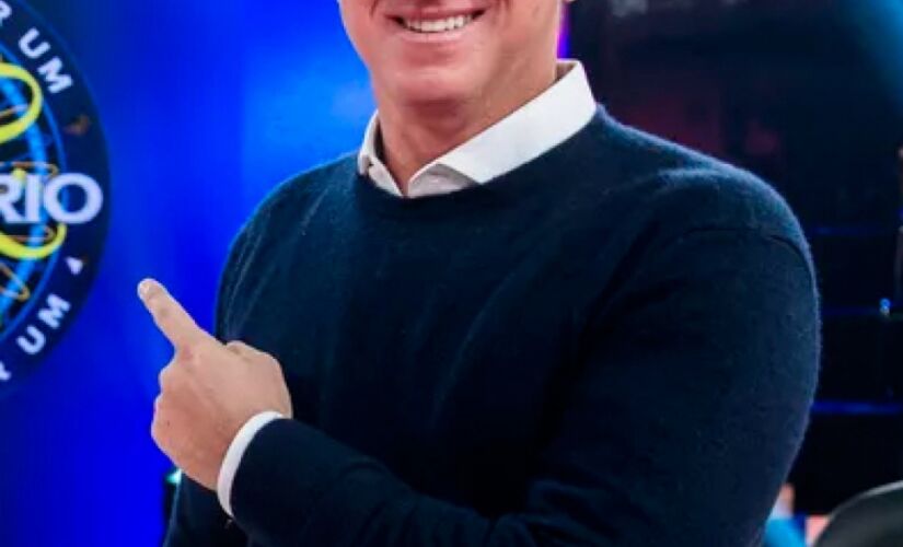 "Os filhos serão crianças por pouco tempo"
Luciano Huck ao paparicar filha e fazer uma reflexão
