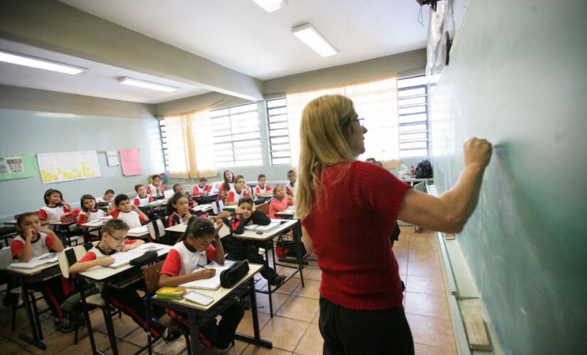 A rede pública de ensino da cidade de Taboão da Serra conta com mais de 30 mil alunos