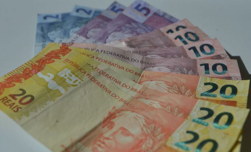 De acordo com Andrade, o t&eacute;rmino legal do pagamento aliment&iacute;cio ao filho n&atilde;o &eacute;, necessariamente, o fim do apoio financeiro do pai