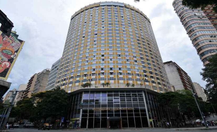 Constituído de uma única torre, imóvel possui 320 unidades habitacionais, distribuídas em 20 pavimentos