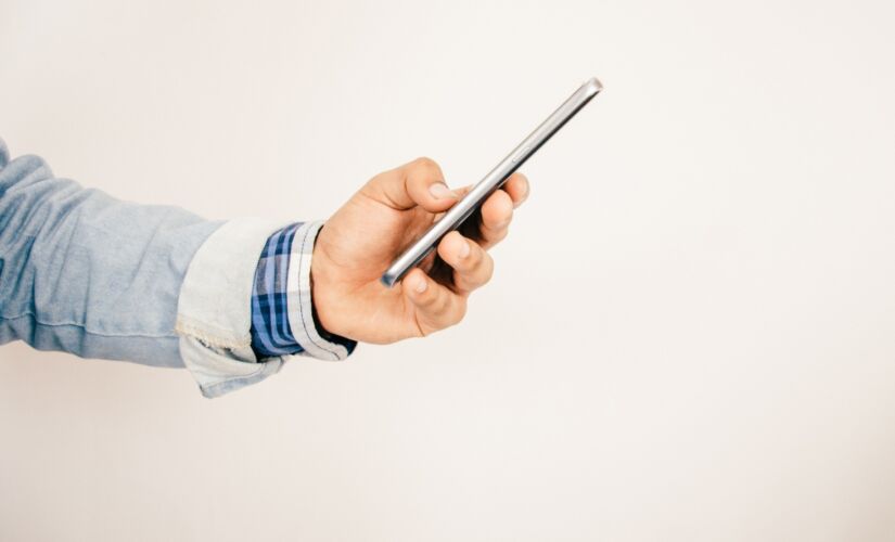 Para usar o PicPay, é preciso baixar o aplicativo no celular; com as opções digitais, o cliente pode evitar deslocamentos