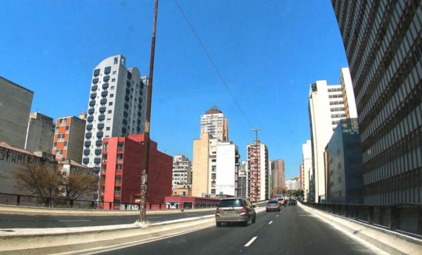 O atual Plano Diretor Estratégico estabelece que a estrutura deve ser necessariamente desativada para veículos até 2029