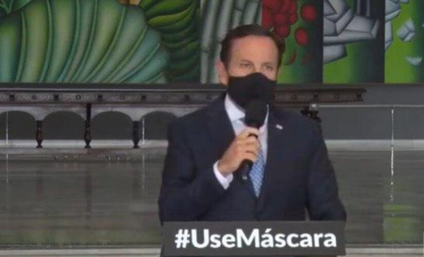 Governador de São Paulo, João Doria (PSDB), durante entrevista coletiva nesta sexta-feira