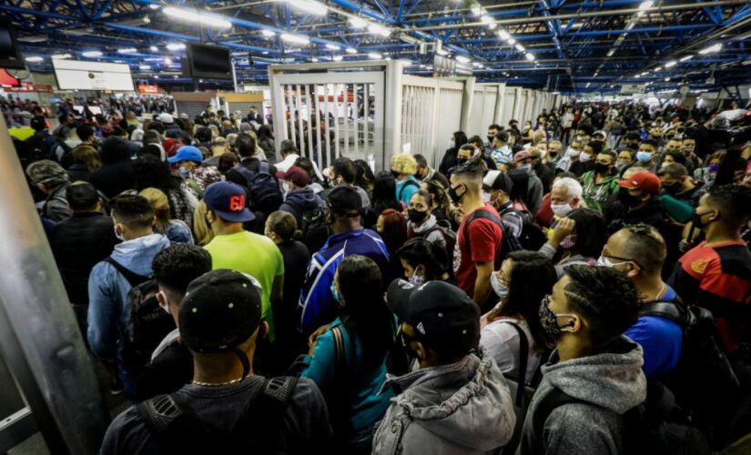 Movimentação na estação Barra Funda do Metrô durante a pandemia 