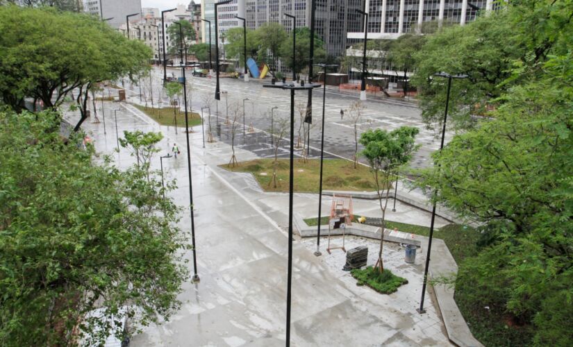 Vale do Anhangaba&uacute;, em foto do fim de 2020