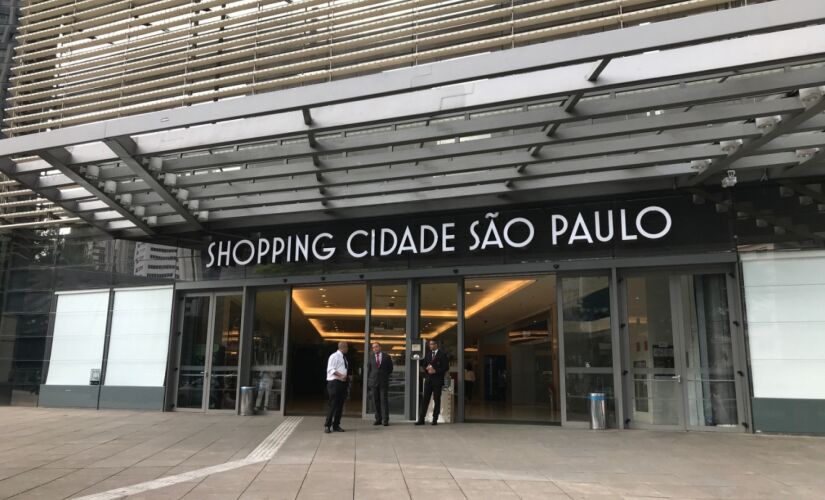 Segundo Alshop, 70% das lojas de shopping são pequenos estabelecimentos com até 6 funcionários