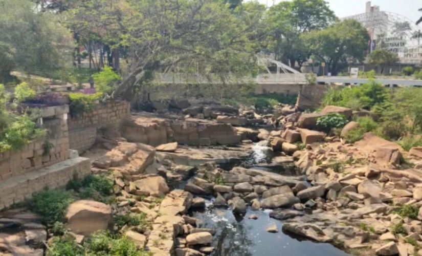 Laudo atestou que amostras coletadas no Rio Tietê não apontam nenhuma anormalidade na água escura no trecho da cidade de Salto