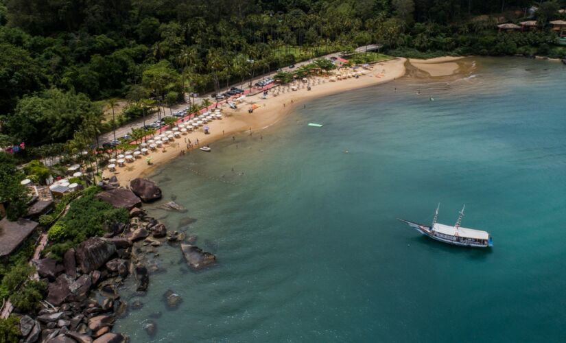 Praia do Sino, em Ilhabela 
