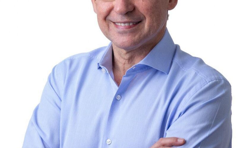Dr. Cássio Habice Prado (PTB) é o atual prefeito de Porto Feliz e busca nessas eleições a sua reeleição