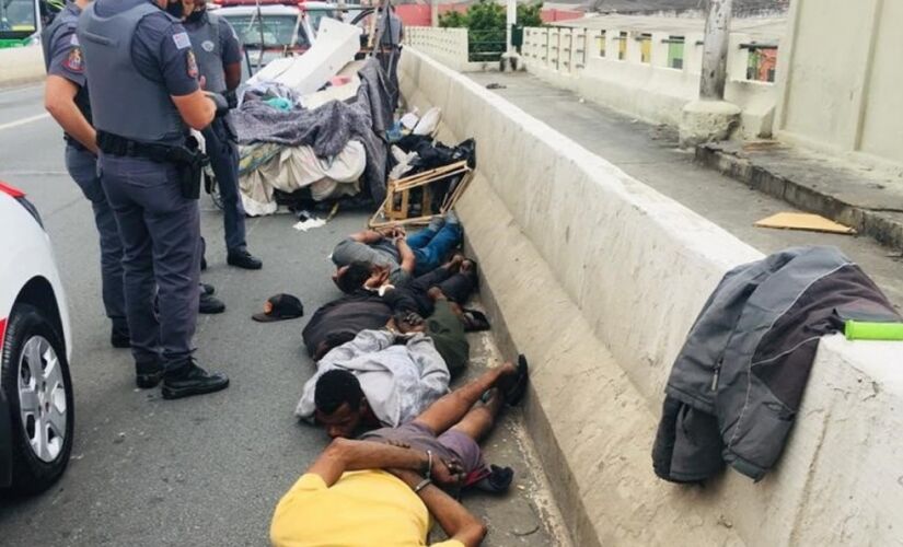 PMs detêm carroceiros suspeitos de participarem da morte do policial