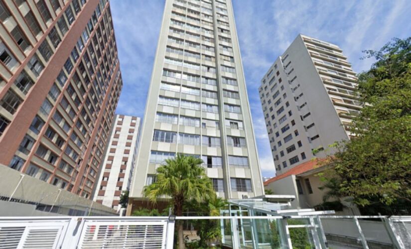 Um apartamento de 360 m² com garagem, no bairro Bela Vista, possui lance inicial de R$ 1,2 mi