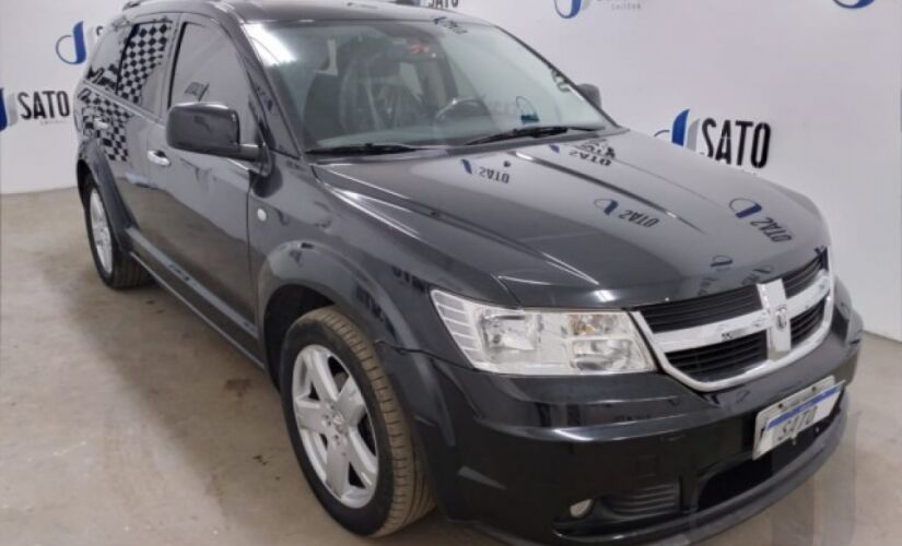 Dodge Journey, ano e modelo 2011