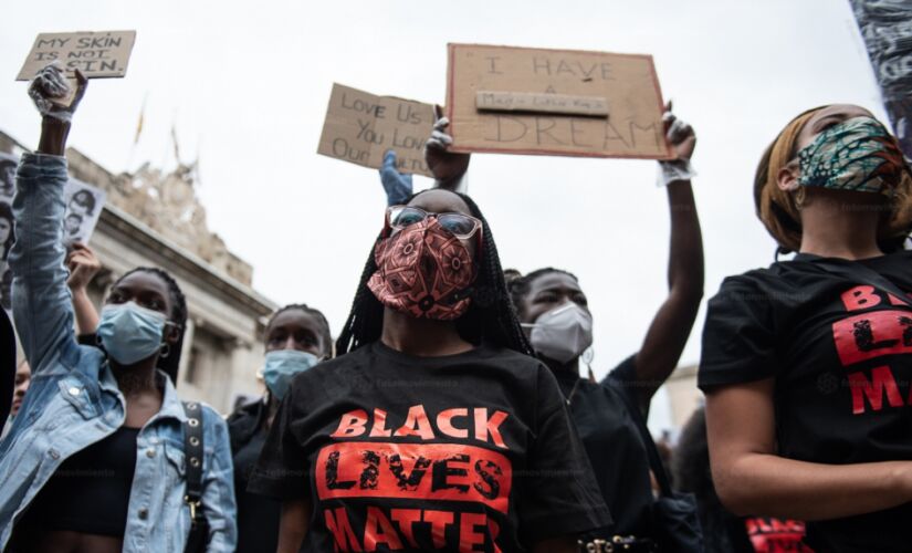 Para 54% dos moradores da Capital, as manifesta&ccedil;&otilde;es pedindo o fim da viol&ecirc;ncia policial no mundo provocaram maior conscientiza&ccedil;&atilde;o sobre o racismo