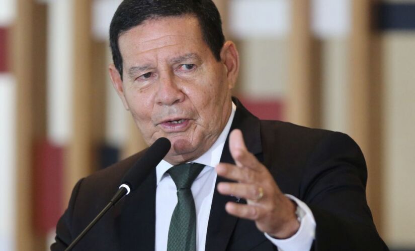 Hamilton Mour&atilde;o