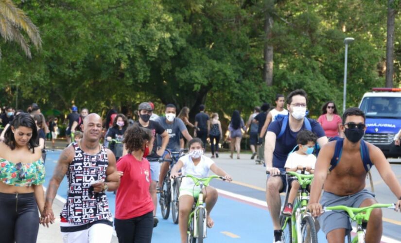 O Parque Ibirapuera vai passar a cobrar uma tarifa das empresas e treinadores que atuam com atividades esportivas