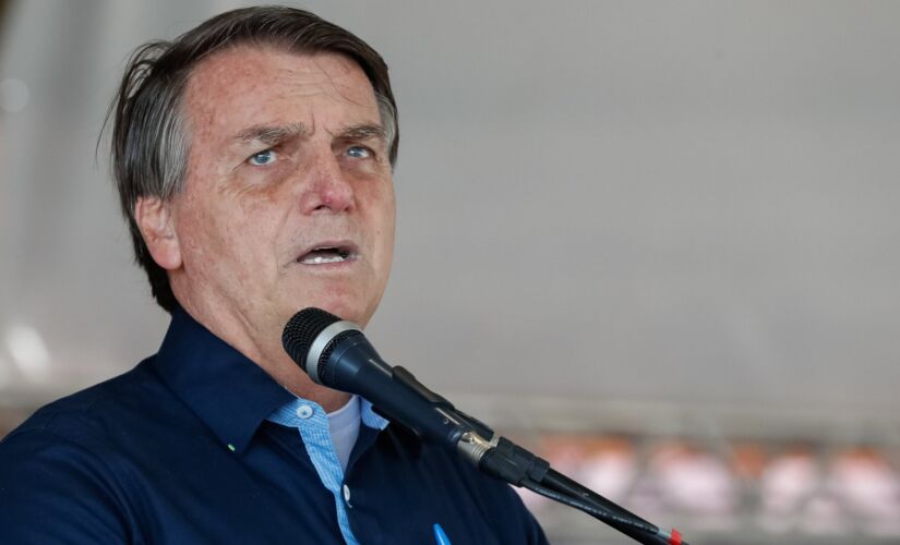 Bolsonaro durante discurso na inauguração do eixo principal da nova Ponte do Guaíba, em Porto Alegre