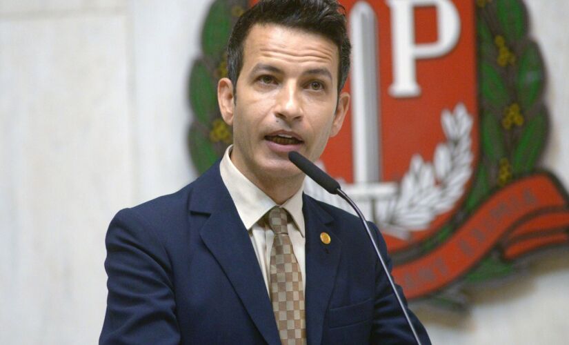Projeto de autoria de Professor Kenny determina que condomínios comuniquem violência doméstica