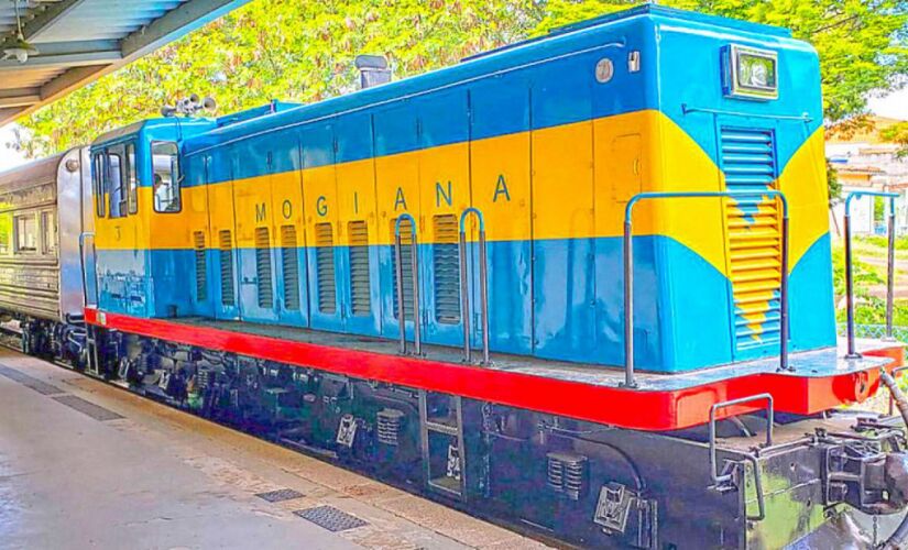 As cidades de Itu e Salto, no interior paulista, passaram a ser ligadas por um trem turístico