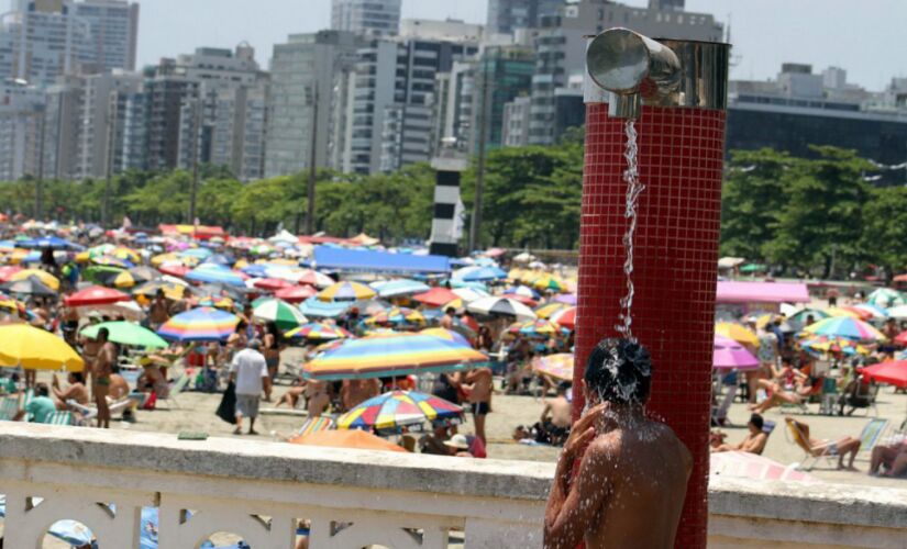 Cidade de Santos durante o fim de ano