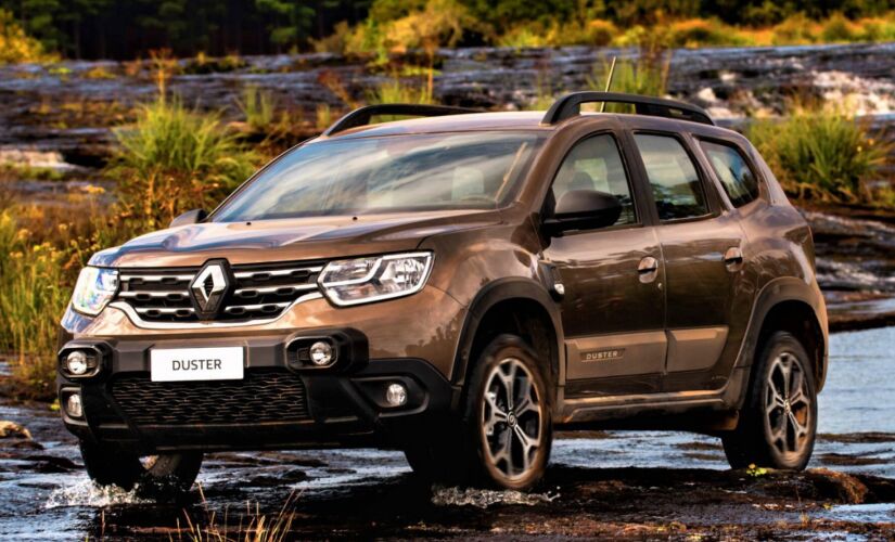 O Duster vem com motor 1.6 e câmbio CVT de seis marchas