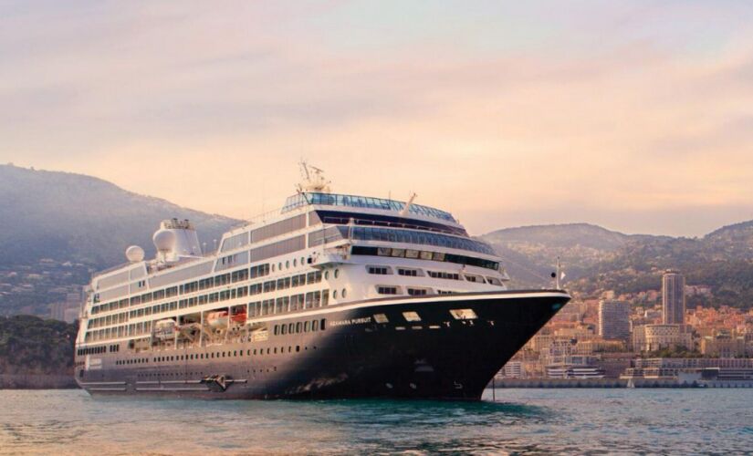 Navio de turismo (Arquivo)