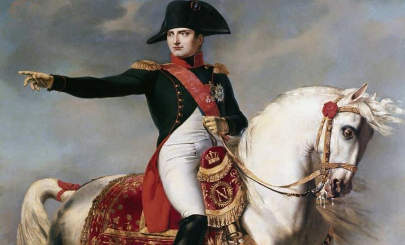 Após a morte do imperador francês, Napoleão Bonaparte, o soldado pegou a chave e a levou para sua casa para presentear a mãe