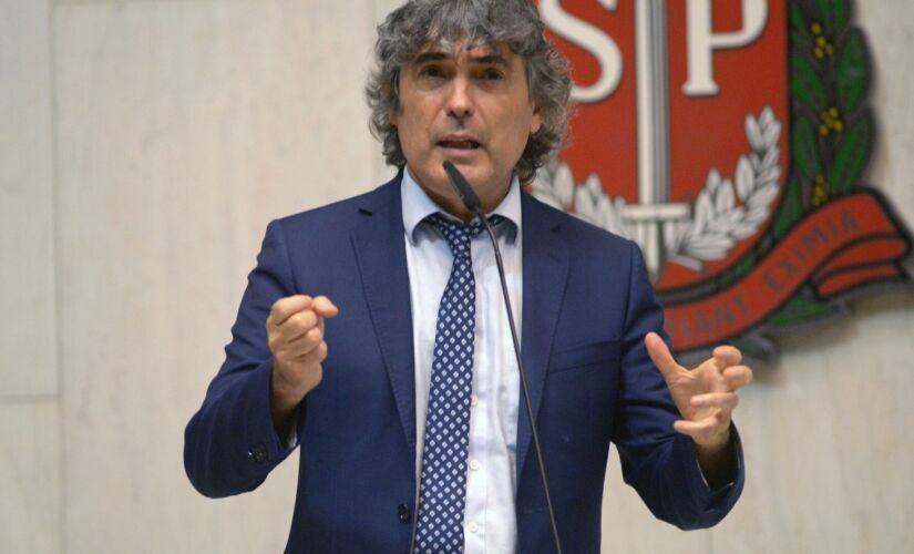 Carlos Giannazi é deputado estadual em São Paulo pelo PSOL