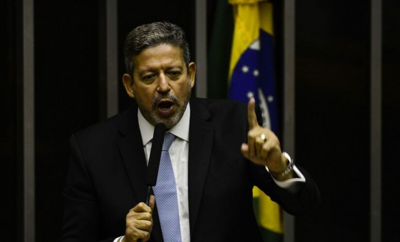 Lira diz que reforma tribut&aacute;ria ser&aacute; a poss&iacute;vel e melhorar&aacute; sistema