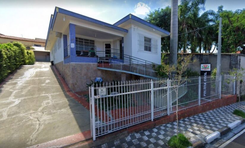 Após a realização do boletim na delegacia de Porto Feliz, a vítima solicitou medidas protetivas, previstas na Lei Maria da Penha