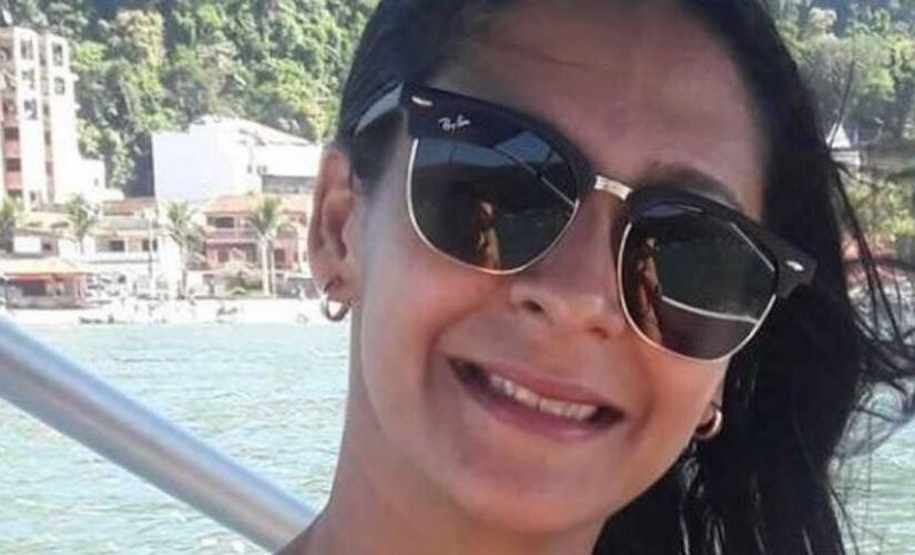 Uma mulher de 37 anos que se recuperava de um Acidente Vascular Cerebral (AVC) e que não conseguia mover o lado esquerdo do corpo foi morta com golpes de faca dentro da sua casa.