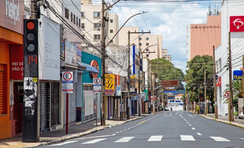 Araraquara decretou lockdown de dez dias em fevereiro deste ano e conseguiu uma grande redução nos casos da doença