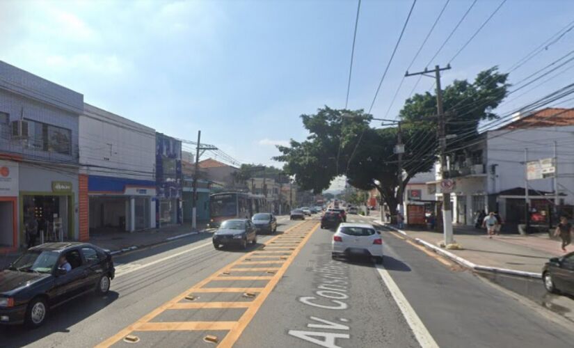 Avenida Conselheiro Carrão, que une os bairros da Vila Carrão e do Tatuapé, na zona leste de São Paulo