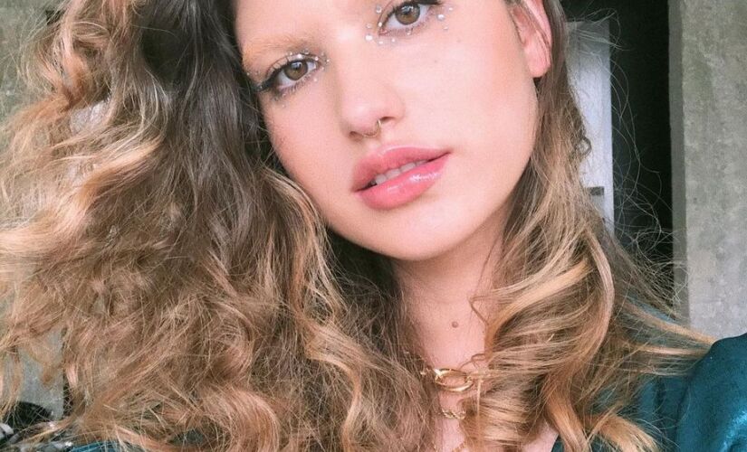 Giovanna Grigio far&aacute; parte do elenco do remake 