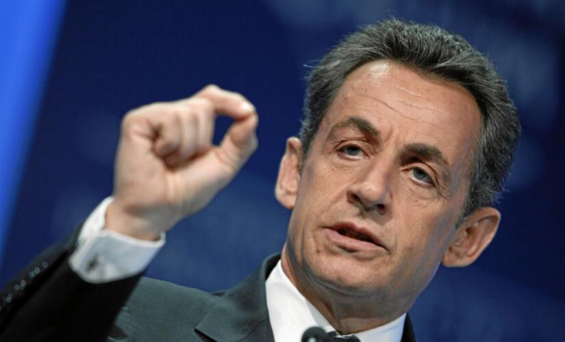 Nicolas Sarkozy é ex-presidente da França; ex-presidente foi condenado por corrupção e tráfico de influência