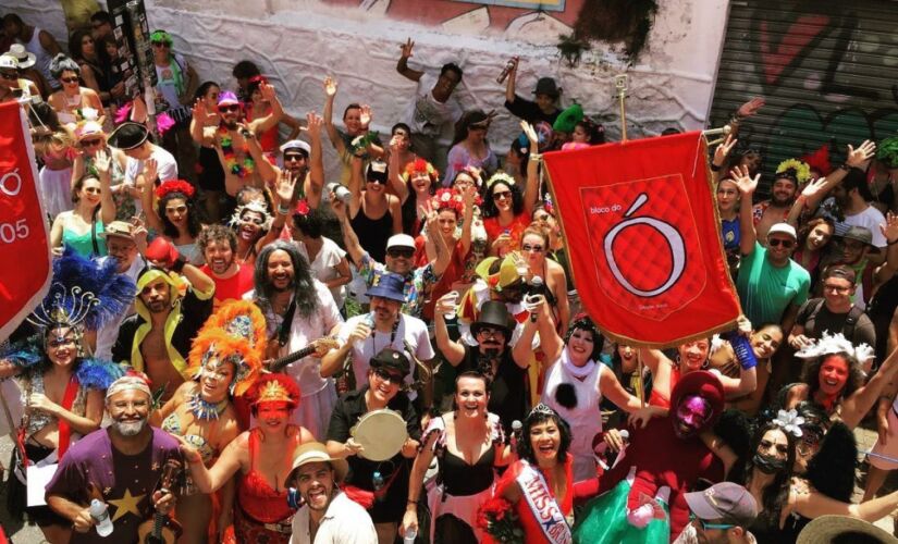 Foliões no Bloco do Ó, que percorre as ruas da Vila Madalena durante o Carnaval desde 2005