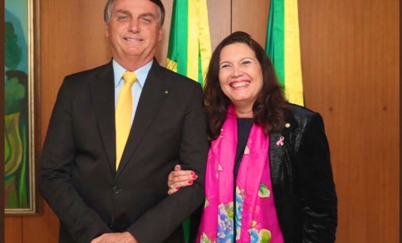 Bia Kicis é investigada por protestos em defesa do fechamento do Congresso, do STF e da reedição do AI-5