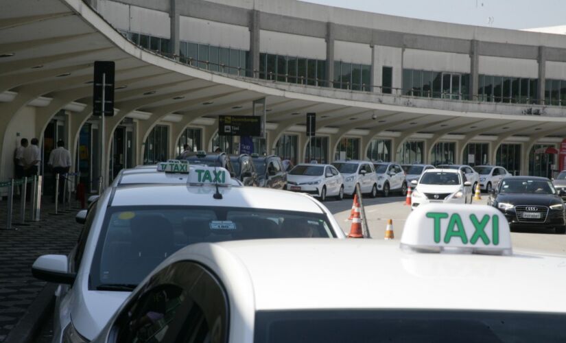 Táxis no Aeroporto de Congonhas, na zona sul da Capital