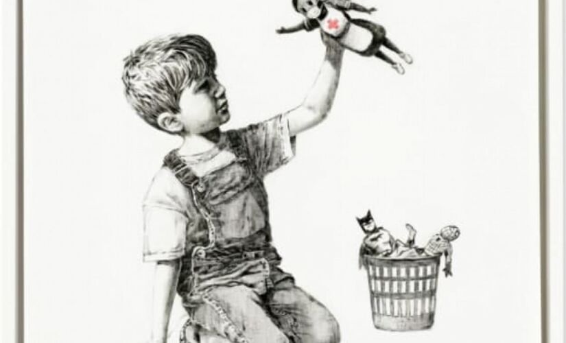 Batizada de "Game Changer", obra foi criada pelo misterioso artista Banksy para homenagear  profissionais da saúde