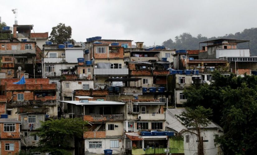 A pesquisa foi feita com 2.087 pessoas maiores de 16 anos, em 76 favelas em todas as unidades da federação