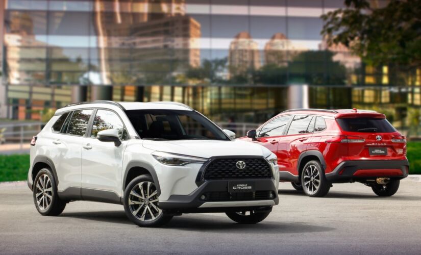Corolla Cross desembarca nas concessionárias a partir do dia 25 de março