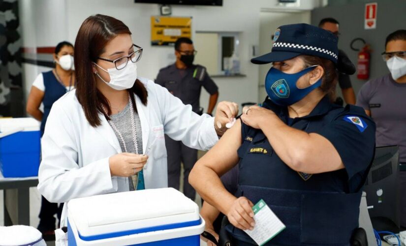 Vacinação contra o coronavírus na região do ABC Paulista
