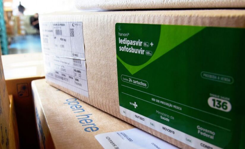 A partir desta sexta-feira (16), mais 2,3 milhões de medicamentos do kit intubação serão distribuídos pelo Ministério da Saúde