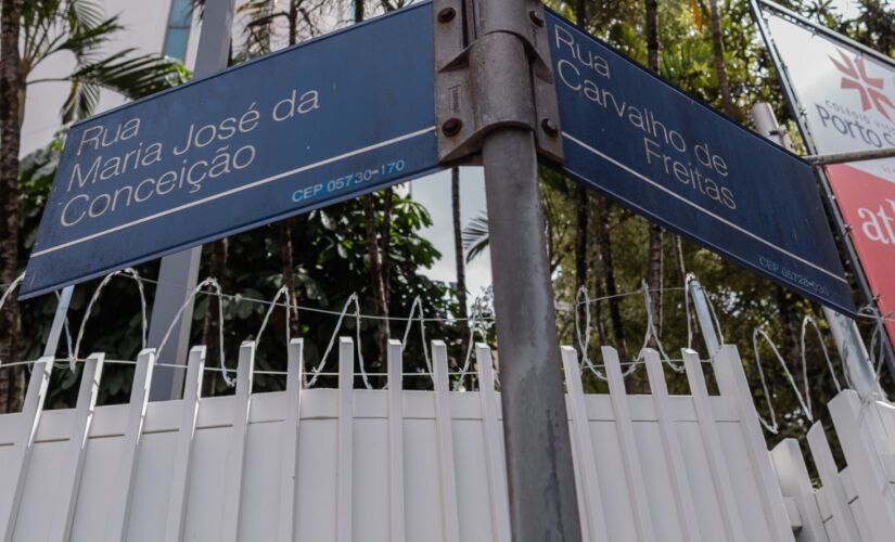 Rua Maria José da Conceição, na Vila Andrade, zona sul de São Paulo; moradores relatam alta na violência