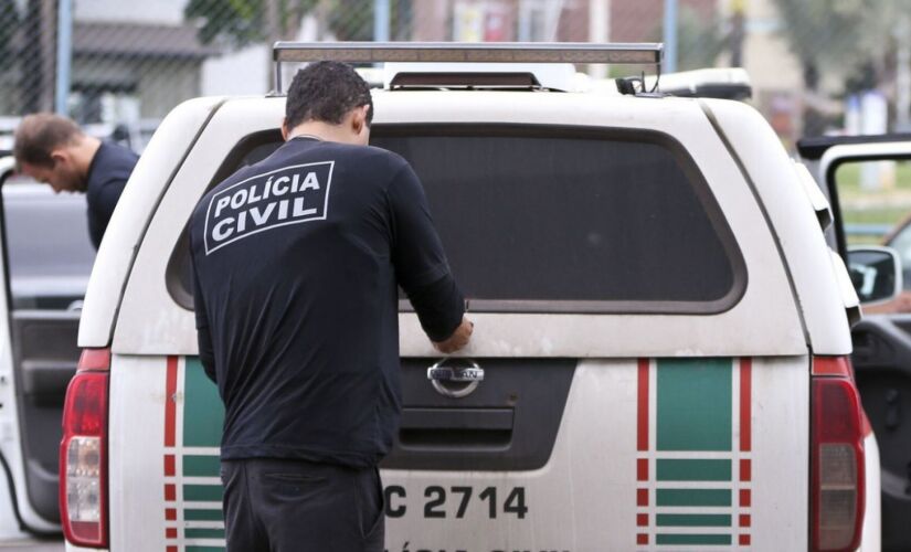 Tiroteio no Jacarezinho deixa feridos dentro do metrô do Rio
